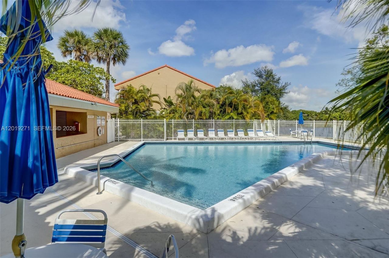 7957 NW 7th Ct , Plantation, FL 33324 Photo