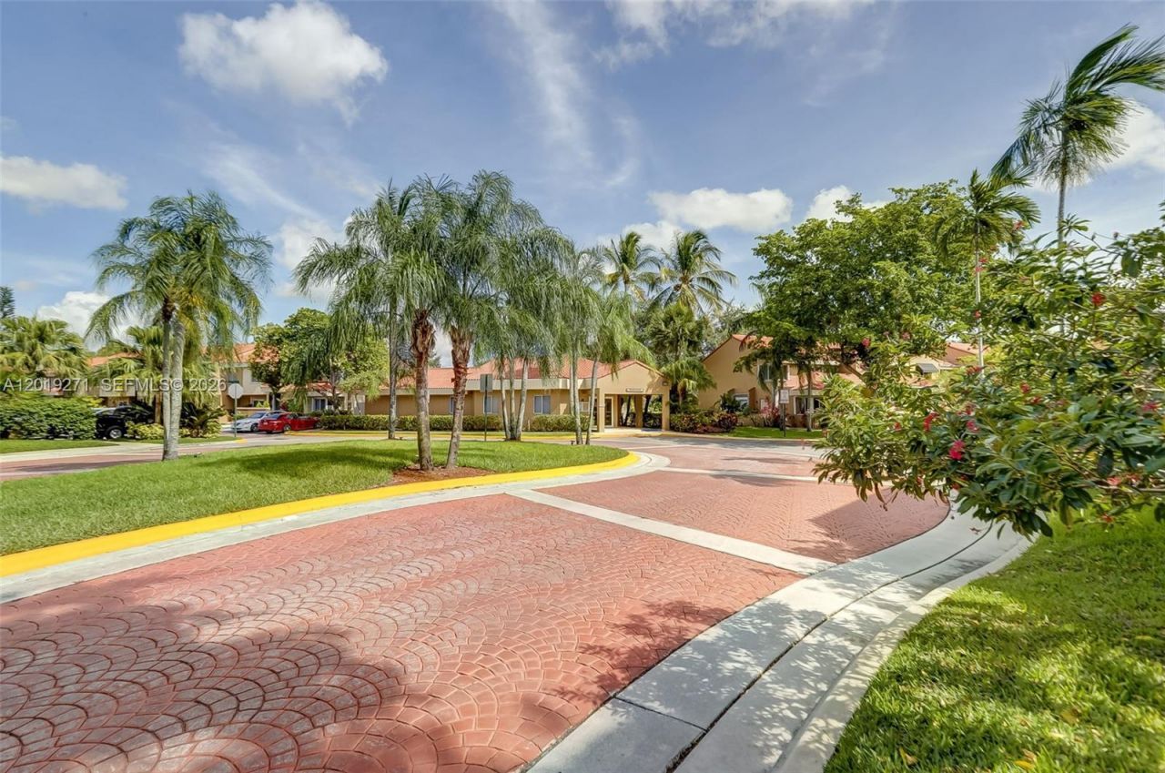 7957 NW 7th Ct , Plantation, FL 33324 Photo