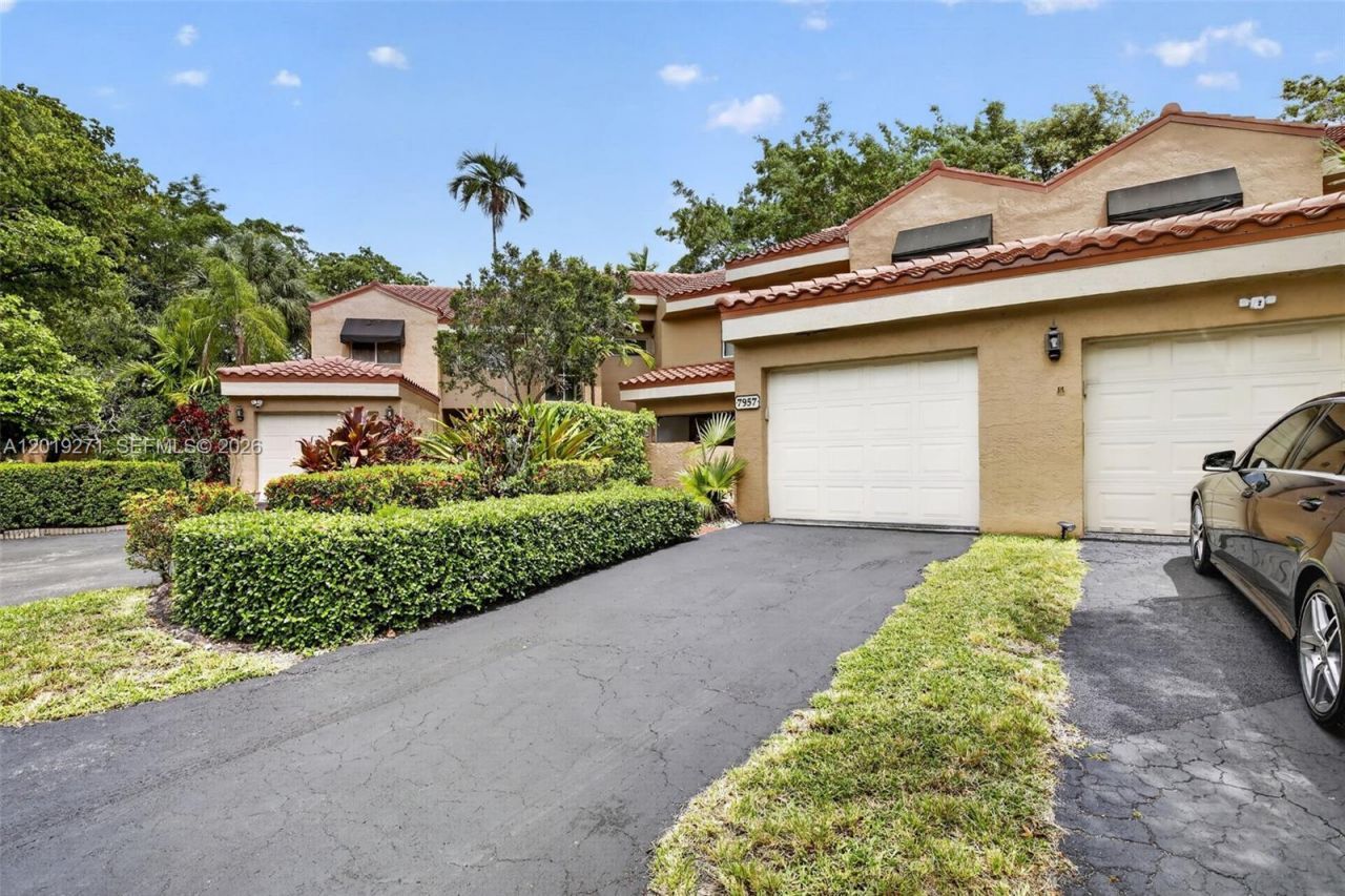 7957 NW 7th Ct , Plantation, FL 33324 Photo