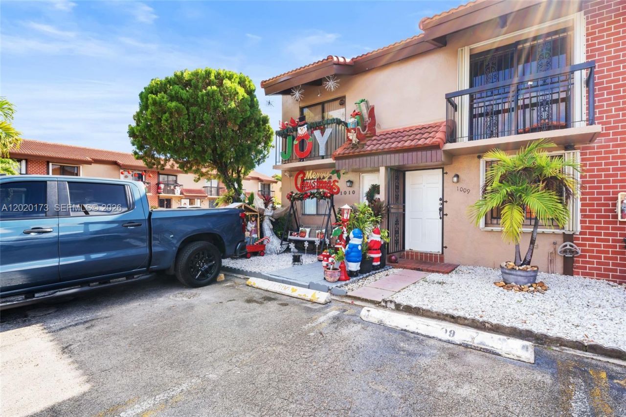 1911 SW 107th Ave , Unit 1009, Miami, FL 33165 Photo