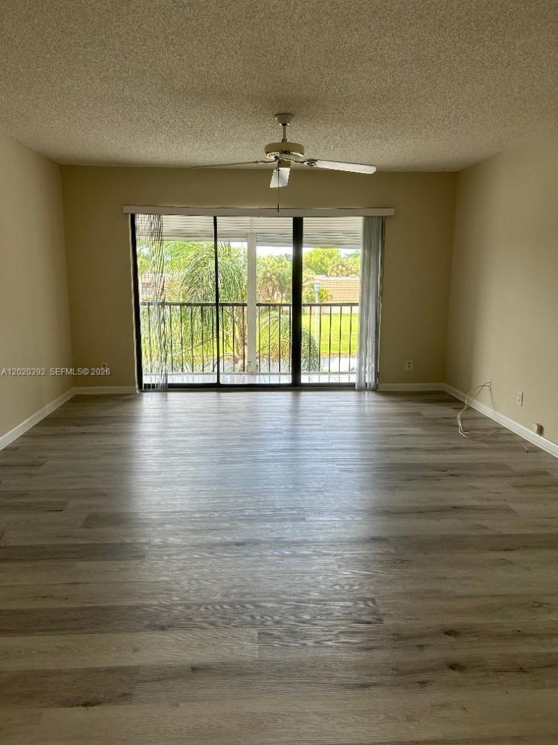 1106 Green Pine Blvd , Unit E3, West Palm Beach, FL 33409 Photo