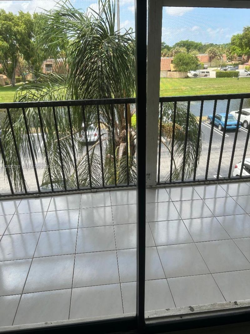 1106 Green Pine Blvd , Unit E3, West Palm Beach, FL 33409 Photo