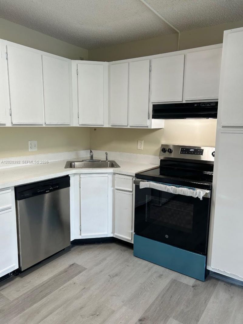 1106 Green Pine Blvd , Unit E3, West Palm Beach, FL 33409 Photo