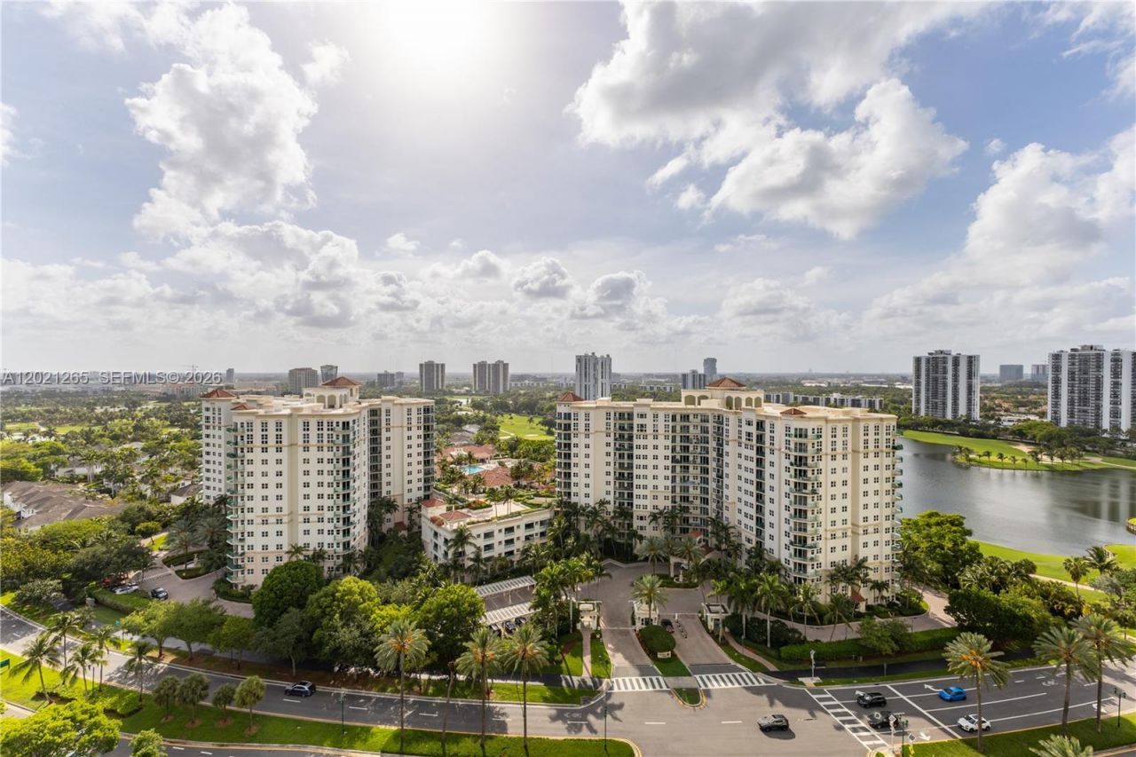 19955 NE 38th Ct , Unit 2106, Aventura, FL 33180 Photo