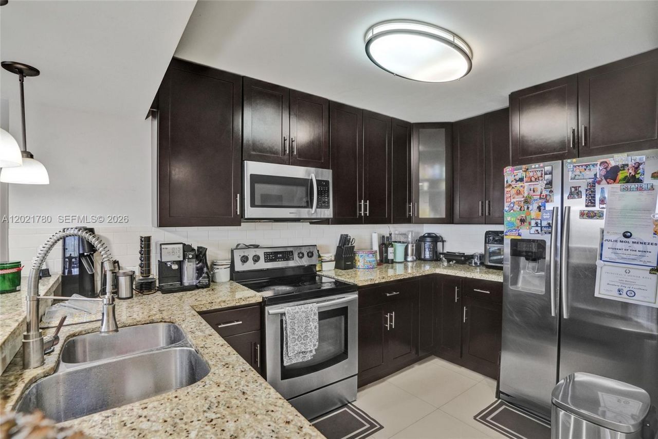 20335 W Country Club Dr , Unit 809, Aventura, FL 33180 Photo
