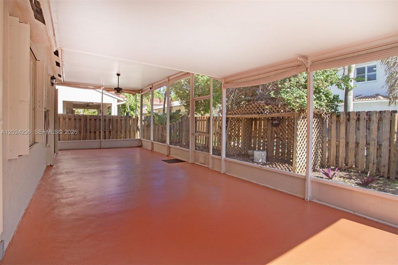 13964 N Cypress Cove Cir , Davie, FL 33325 Photo