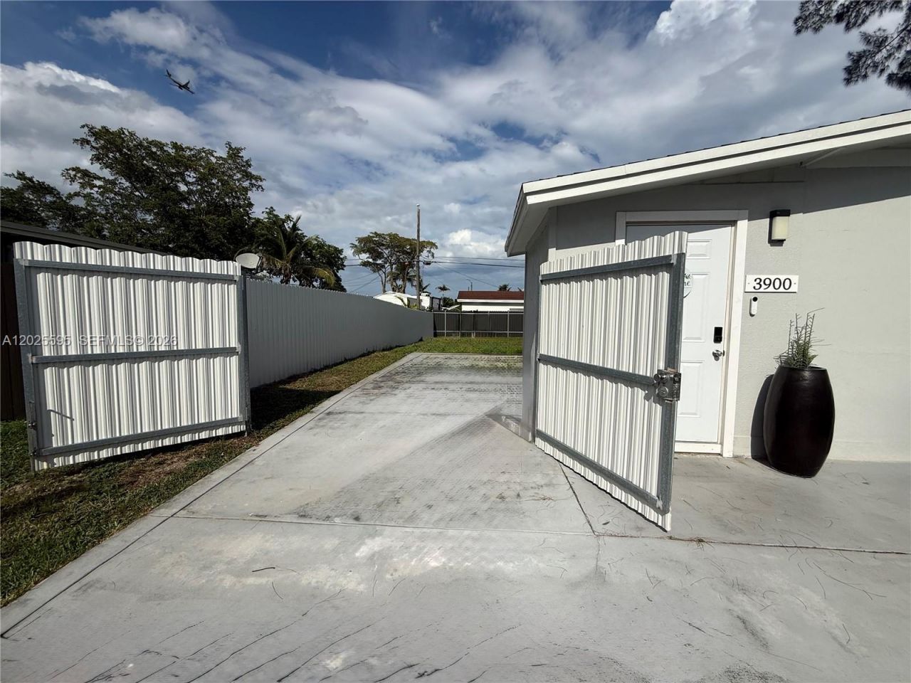 3900 SW 60th Ave , Davie, FL 33314 Photo