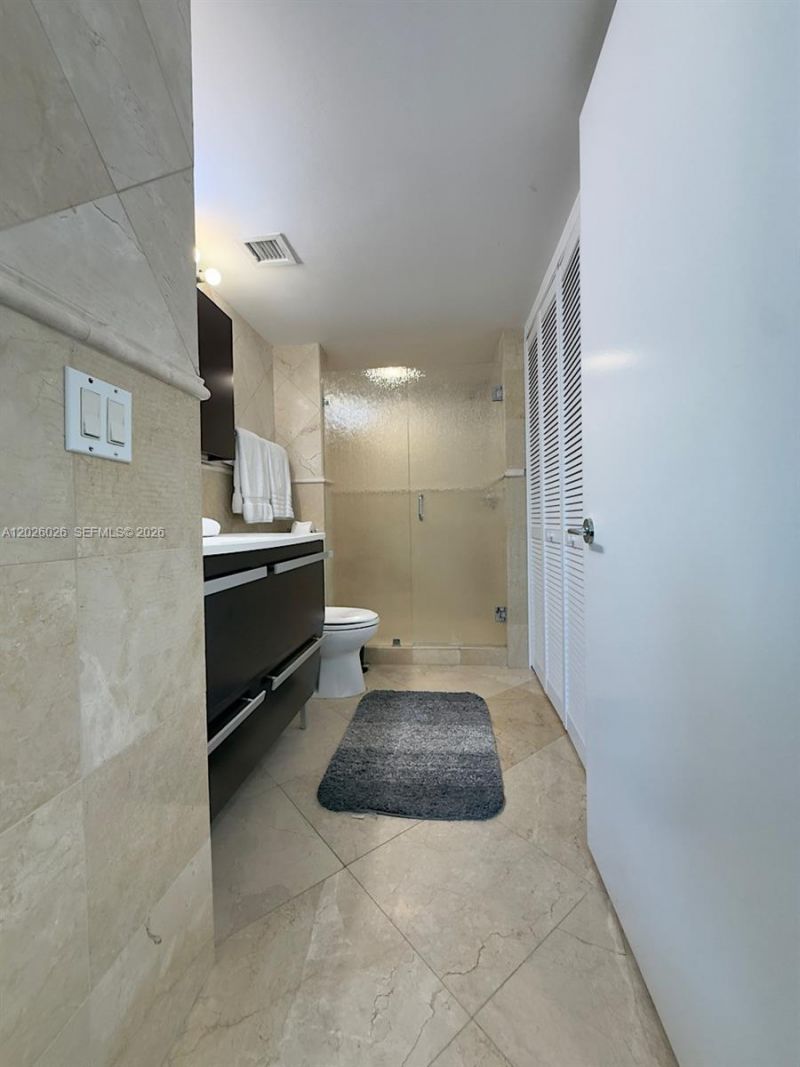 16400 Collins Ave , Unit 1545, Sunny Isles Beach, FL 33160 Photo