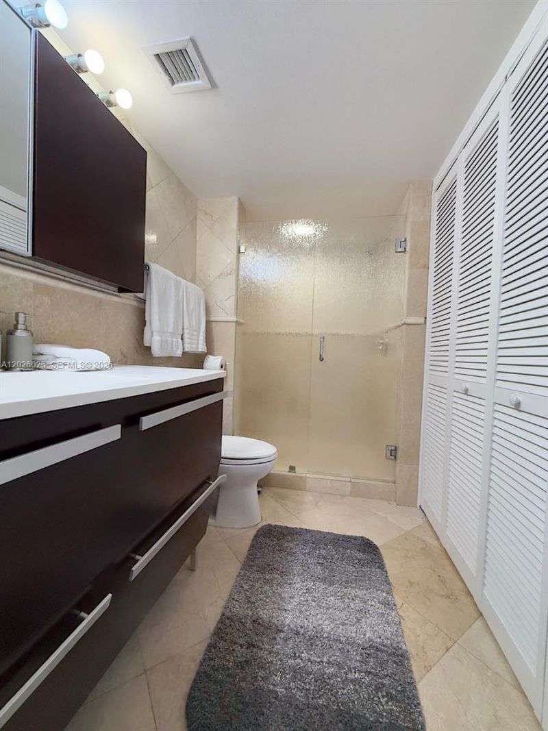 16400 Collins Ave , Unit 1545, Sunny Isles Beach, FL 33160 Photo