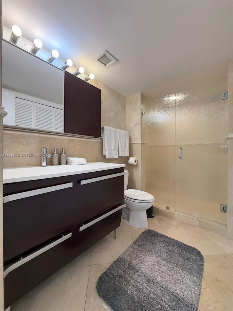 16400 Collins Ave , Unit 1545, Sunny Isles Beach, FL 33160 Photo