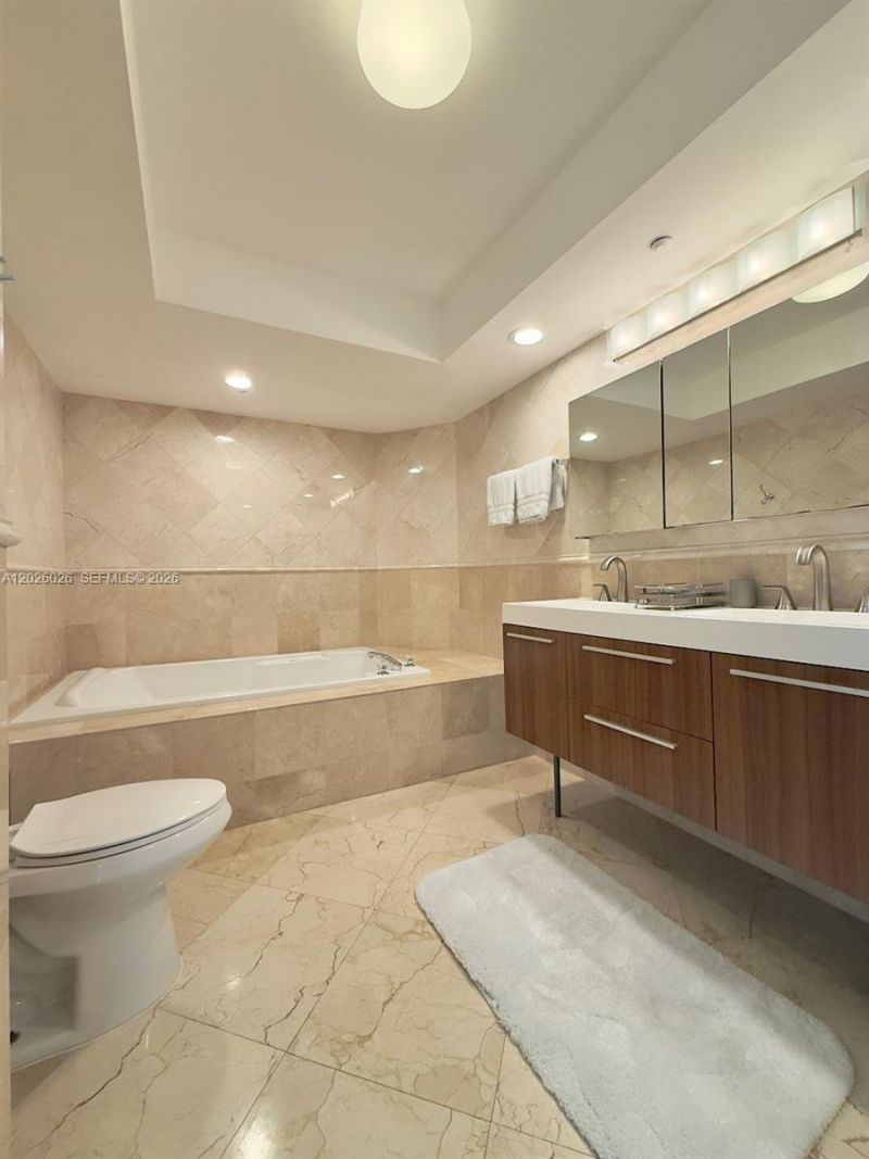 16400 Collins Ave , Unit 1545, Sunny Isles Beach, FL 33160 Photo