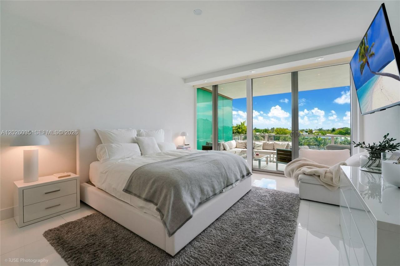 350 Ocean Dr , Unit 405N, Key Biscayne, FL 33149 Photo