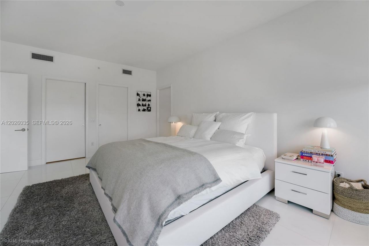 350 Ocean Dr , Unit 405N, Key Biscayne, FL 33149 Photo