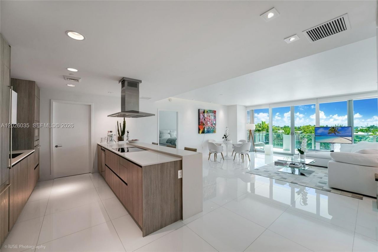 350 Ocean Dr , Unit 405N, Key Biscayne, FL 33149 Photo