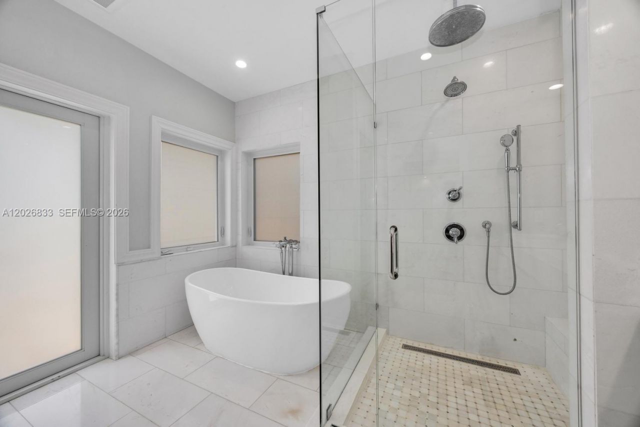 1809 Granada Blvd, Coral Gables, FL 33134 Photo
