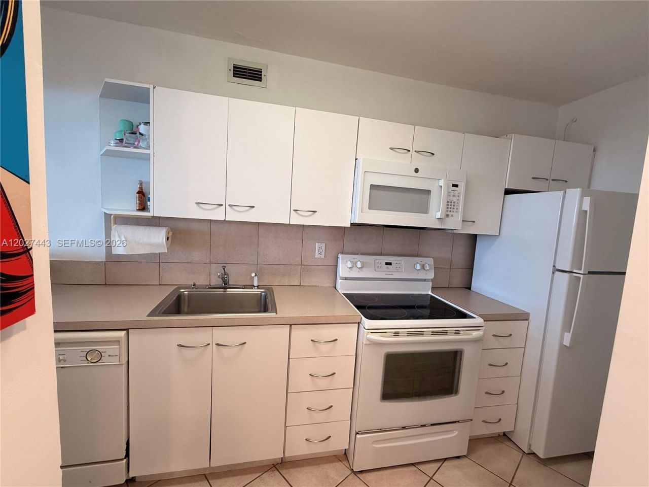 100 Lincoln Rd , Unit 1427, Miami Beach, FL 33139 Photo