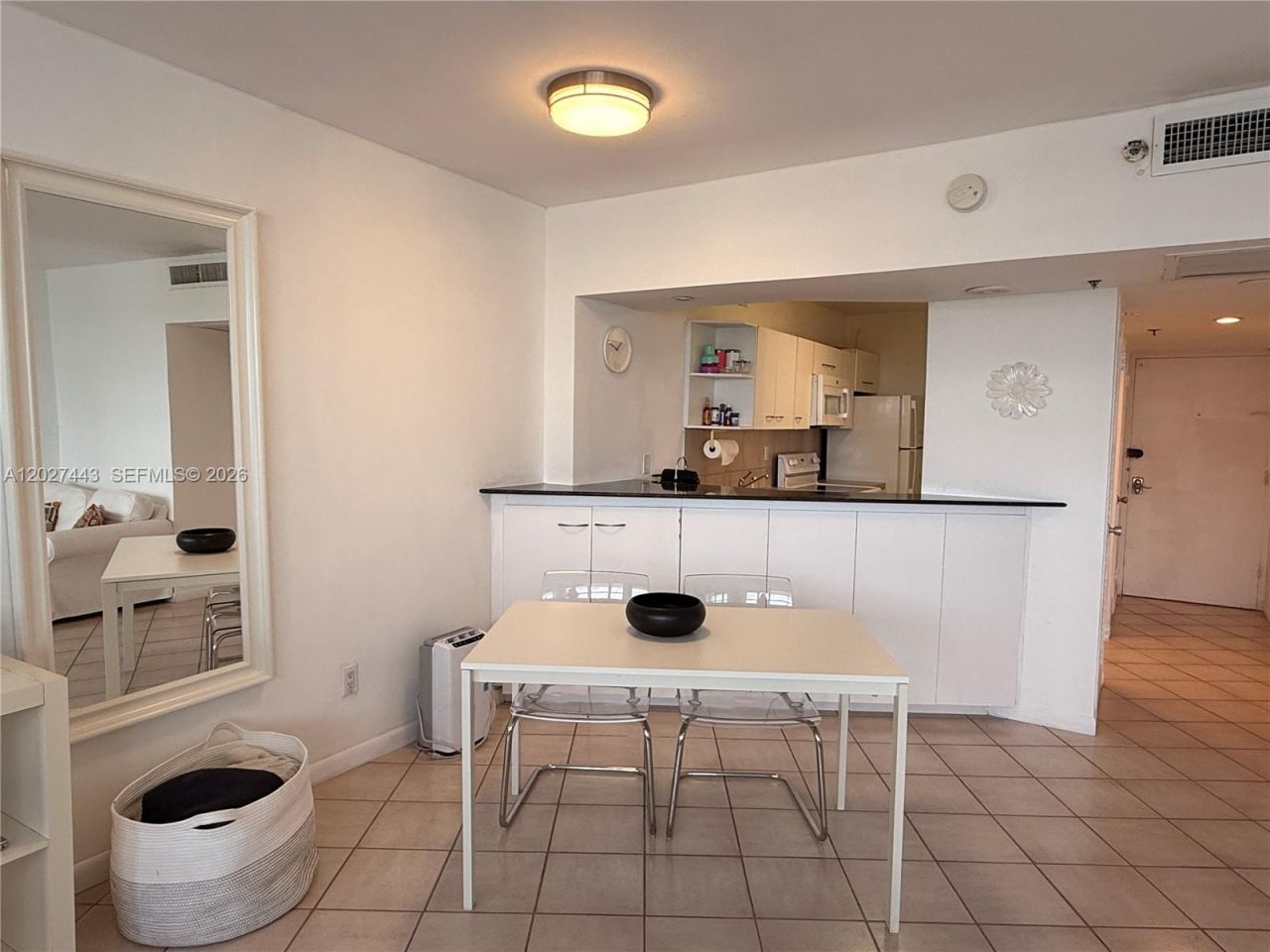 100 Lincoln Rd , Unit 1427, Miami Beach, FL 33139 Photo