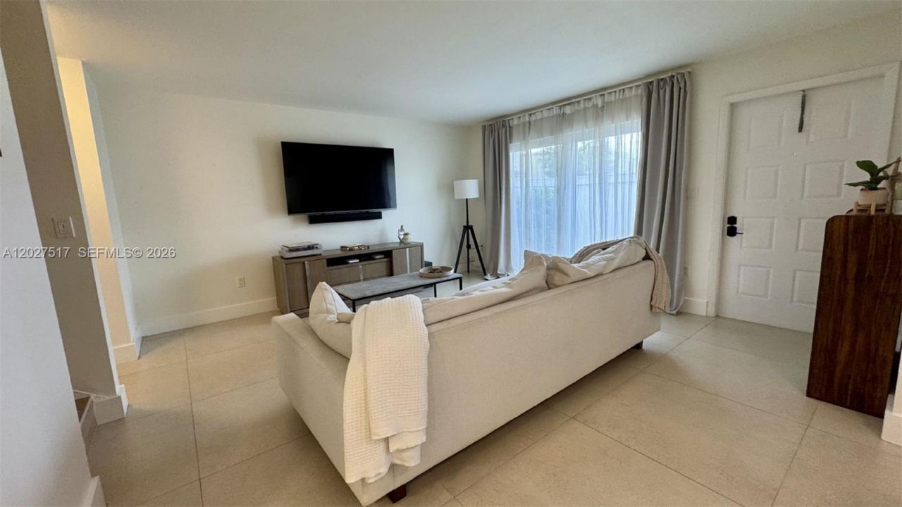 4540 SW 68th Ct Cir , Unit 43-7, Miami, FL 33155 Photo