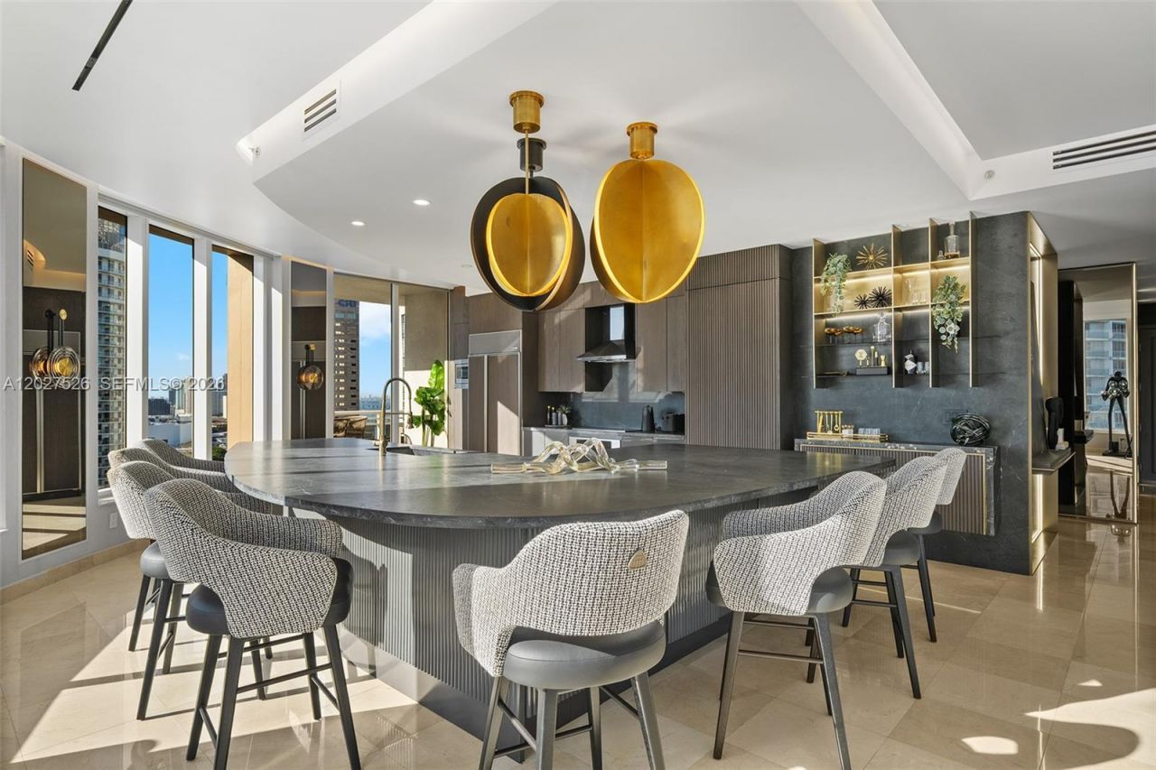 901 Brickell Key Blvd , Unit 3304, Miami, FL 33131 Photo