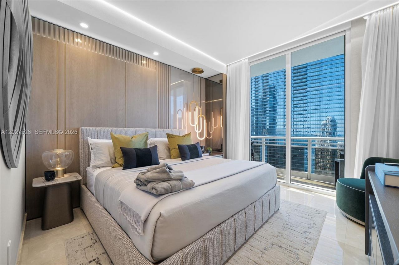 901 Brickell Key Blvd , Unit 3304, Miami, FL 33131 Photo