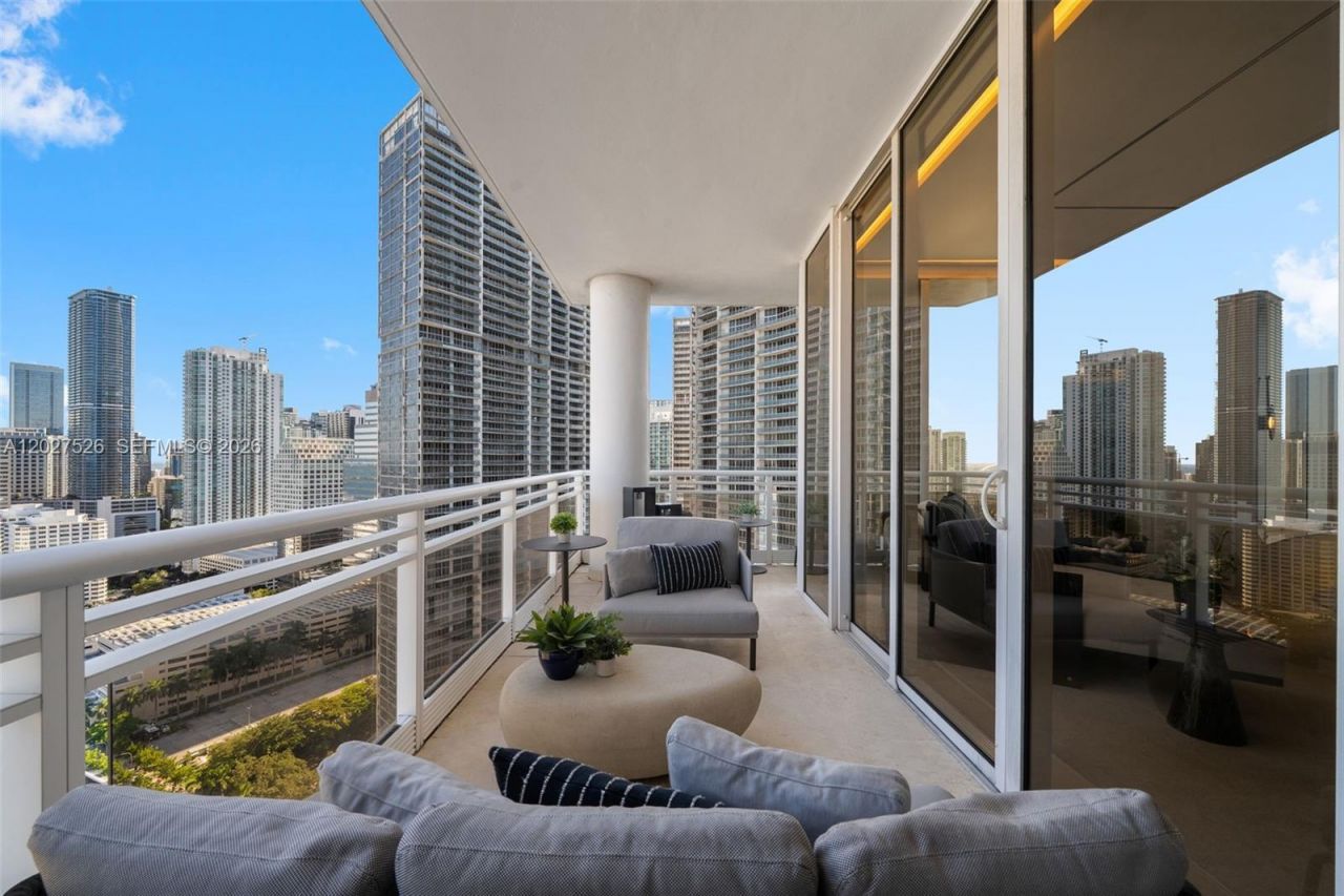 901 Brickell Key Blvd , Unit 3304, Miami, FL 33131 Photo