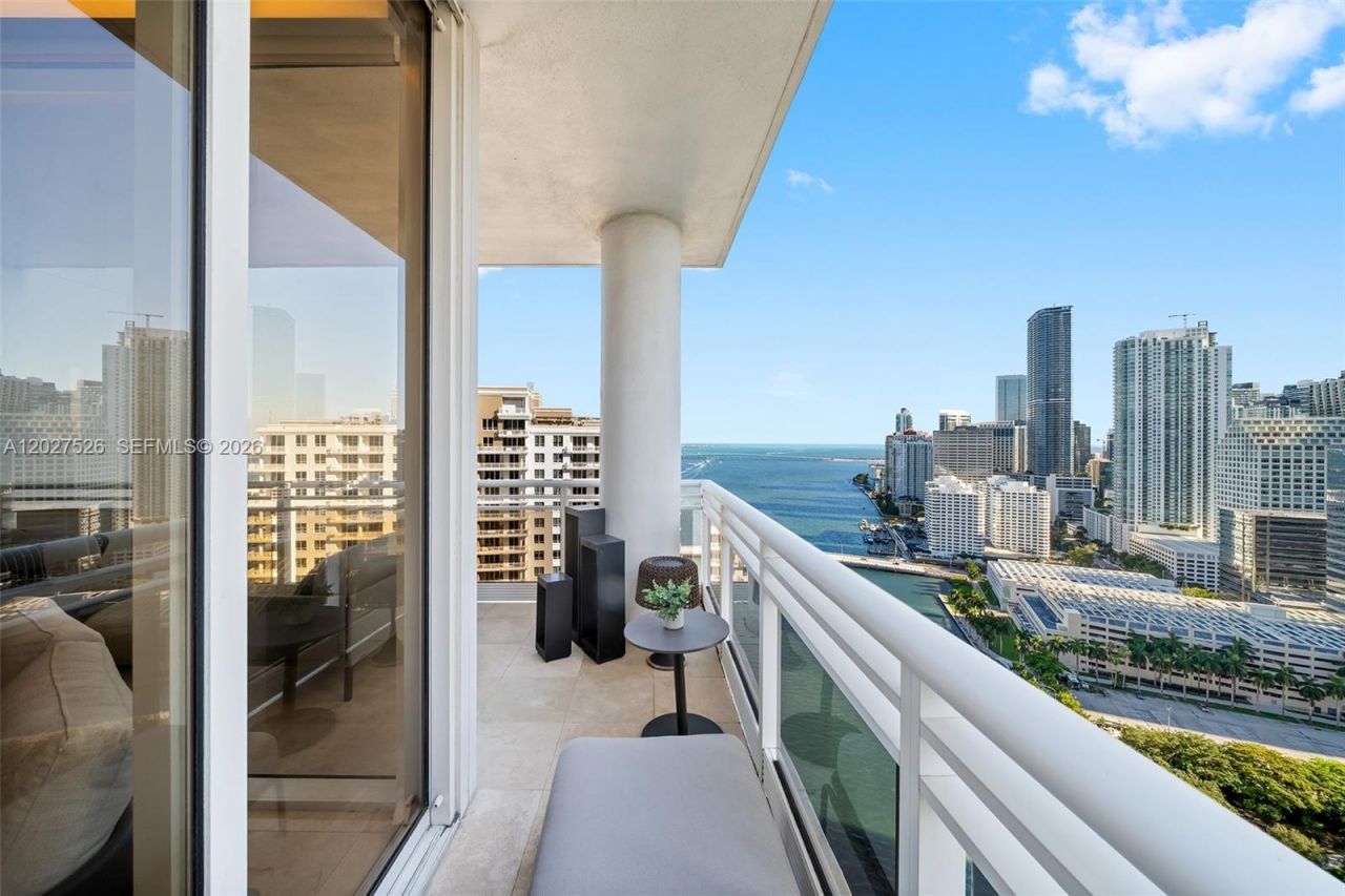 901 Brickell Key Blvd , Unit 3304, Miami, FL 33131 Photo