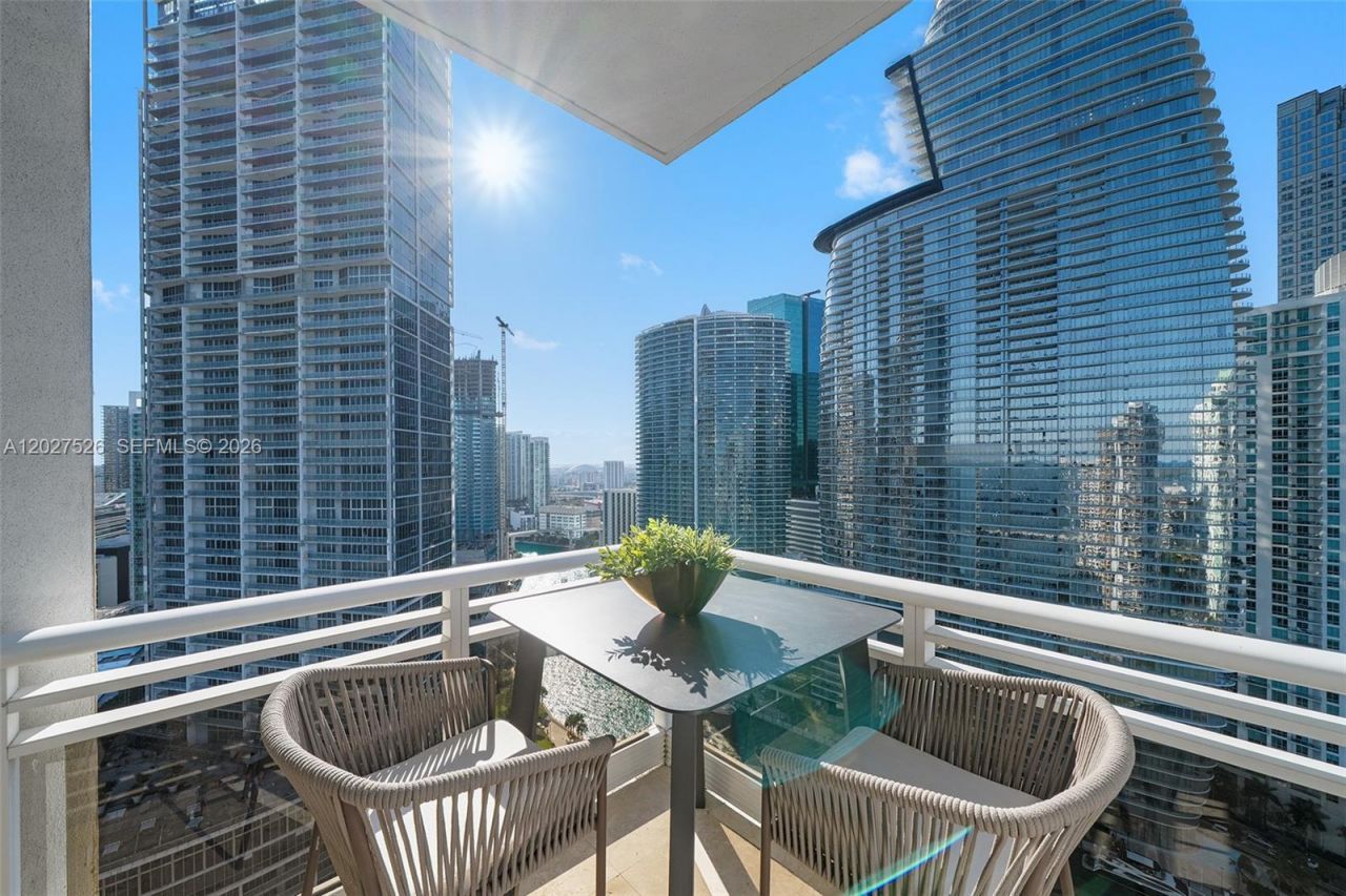 901 Brickell Key Blvd , Unit 3304, Miami, FL 33131 Photo