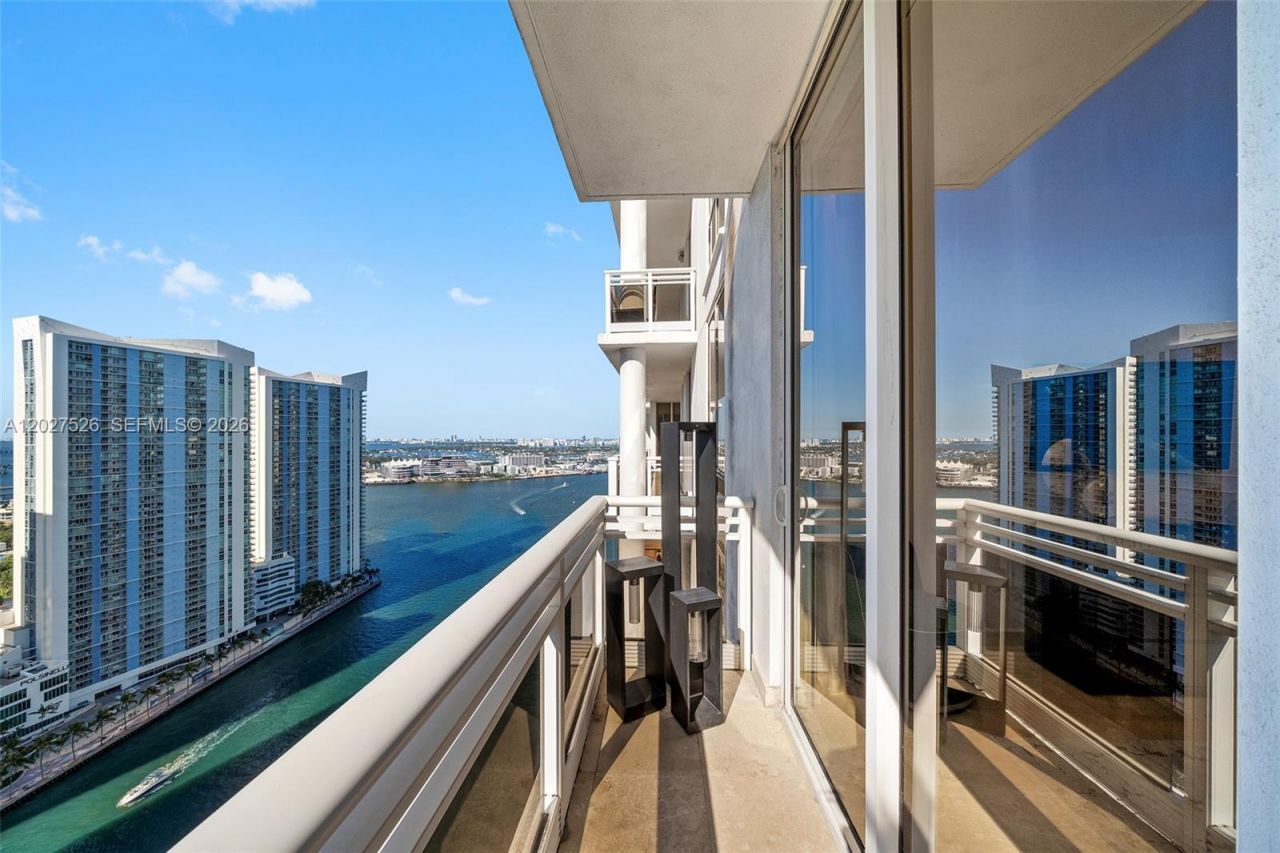 901 Brickell Key Blvd , Unit 3304, Miami, FL 33131 Photo