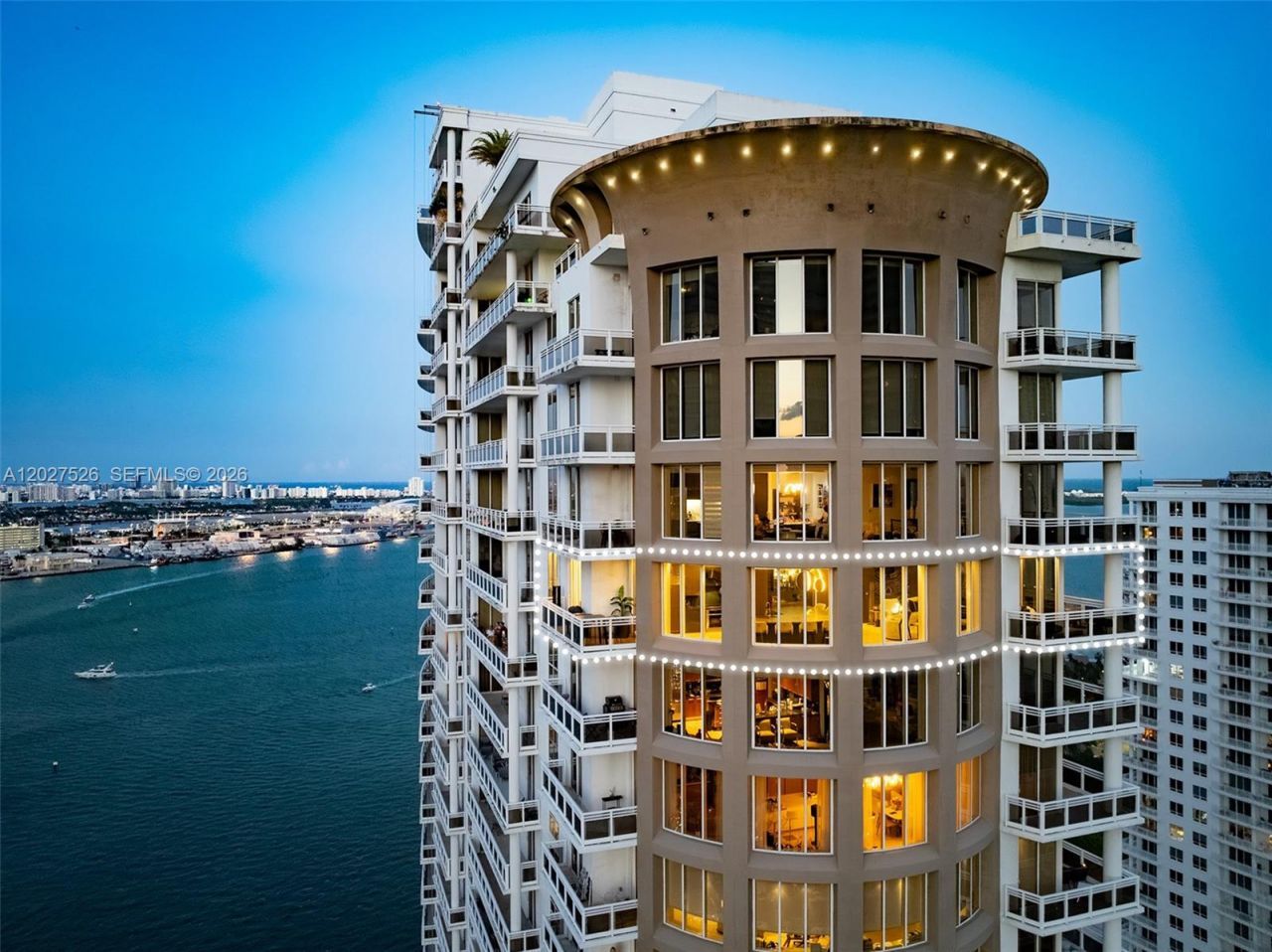 901 Brickell Key Blvd , Unit 3304, Miami, FL 33131 Photo