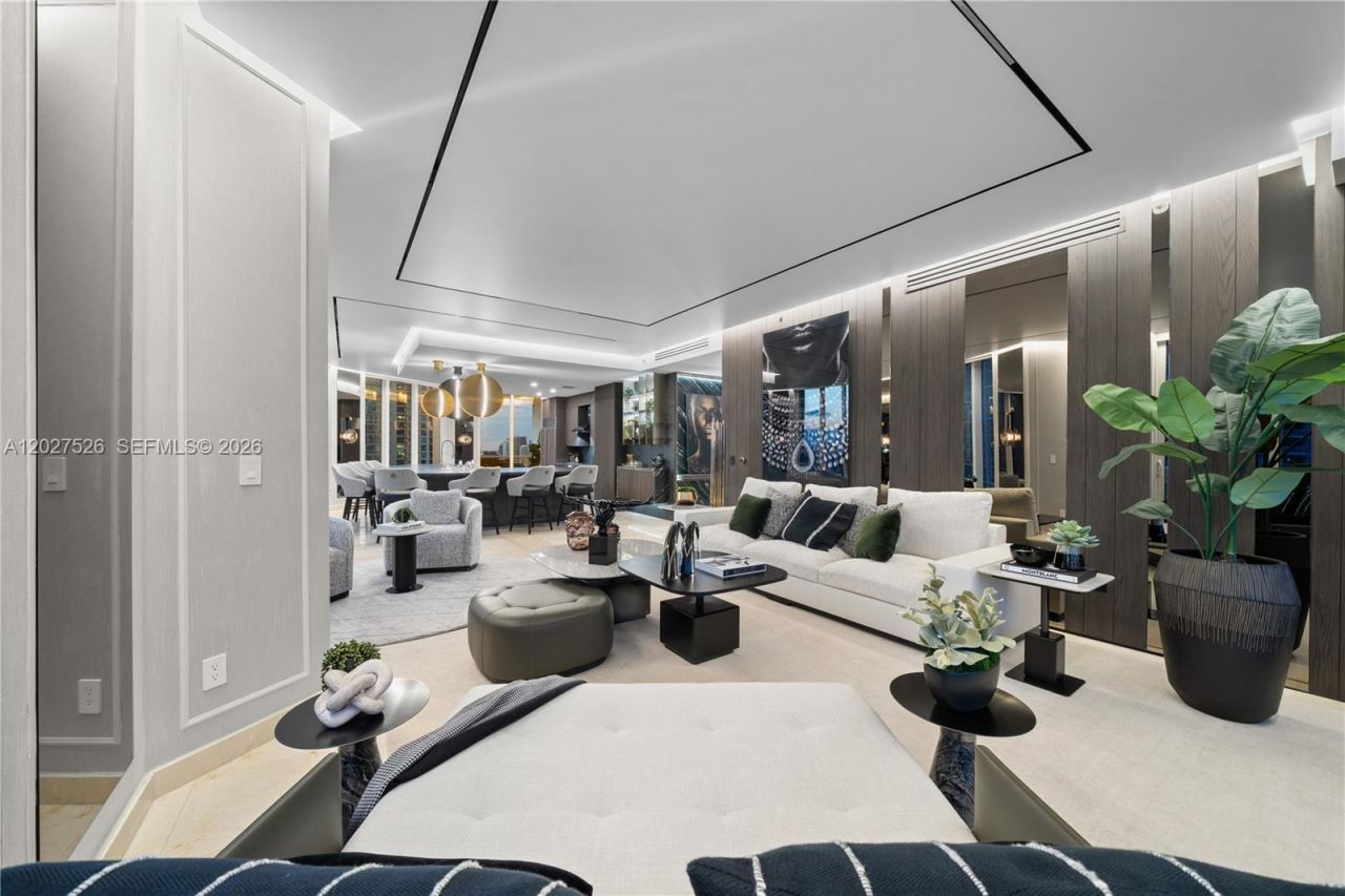 901 Brickell Key Blvd , Unit 3304, Miami, FL 33131 Photo