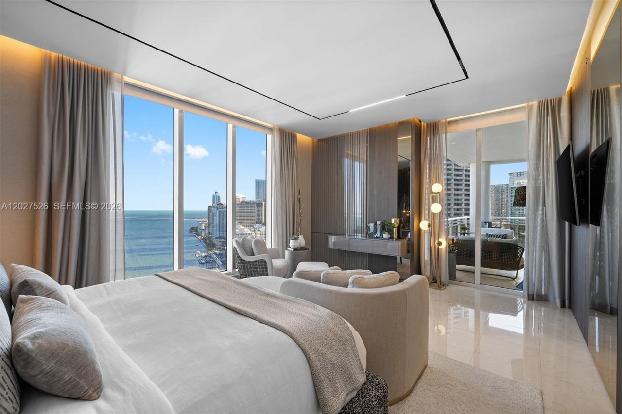 901 Brickell Key Blvd , Unit 3304, Miami, FL 33131 Photo