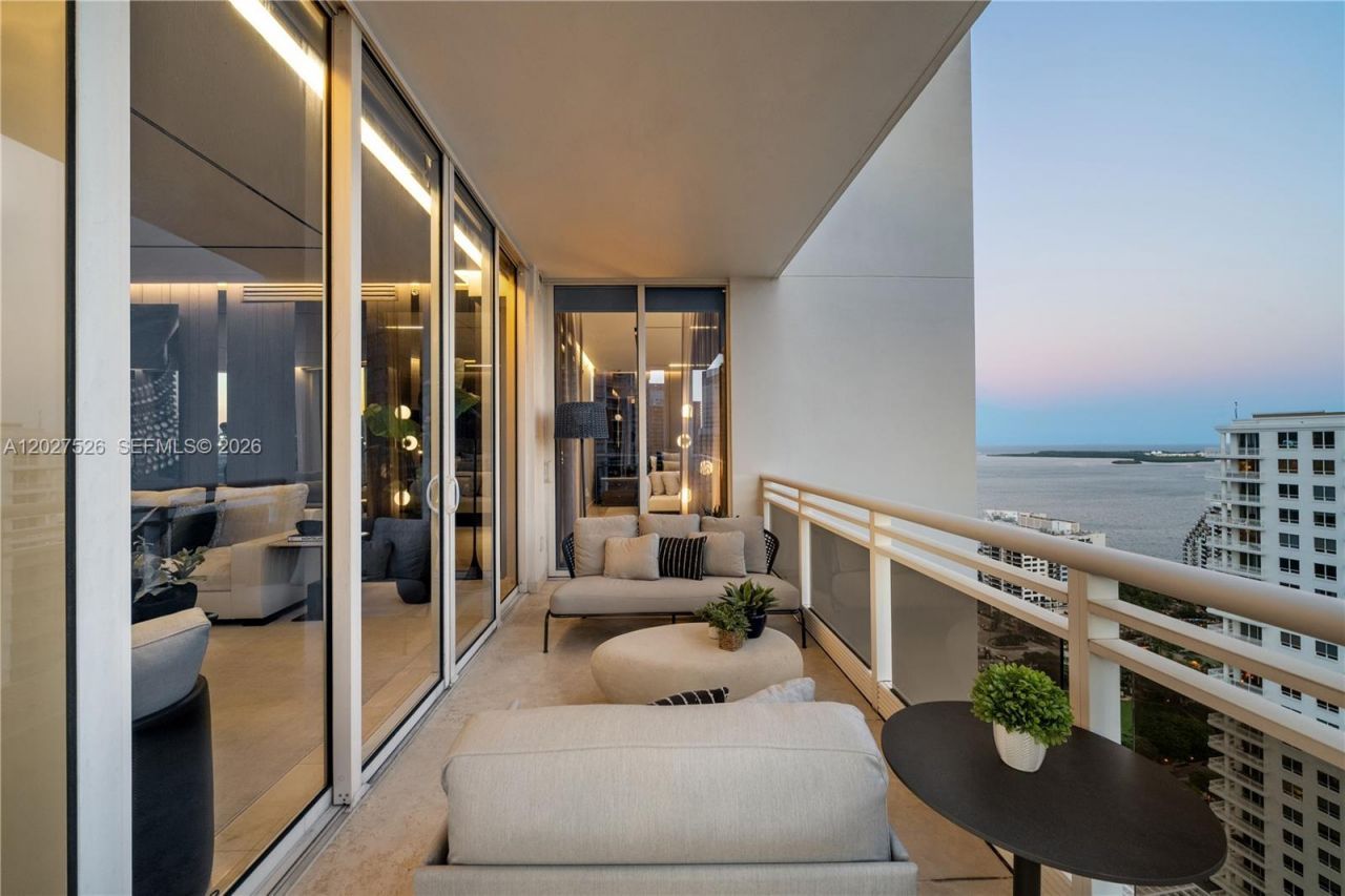 901 Brickell Key Blvd , Unit 3304, Miami, FL 33131 Photo
