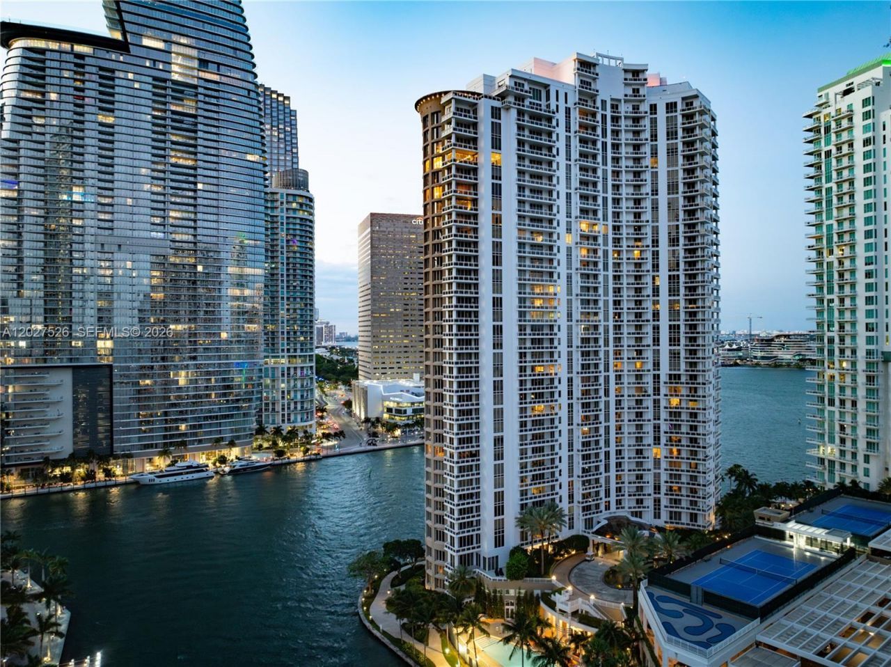 901 Brickell Key Blvd , Unit 3304, Miami, FL 33131 Photo