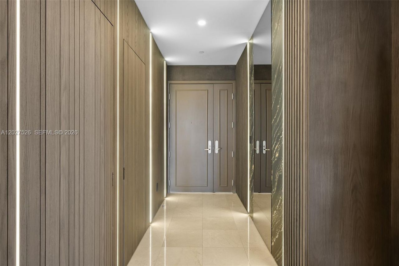 901 Brickell Key Blvd , Unit 3304, Miami, FL 33131 Photo