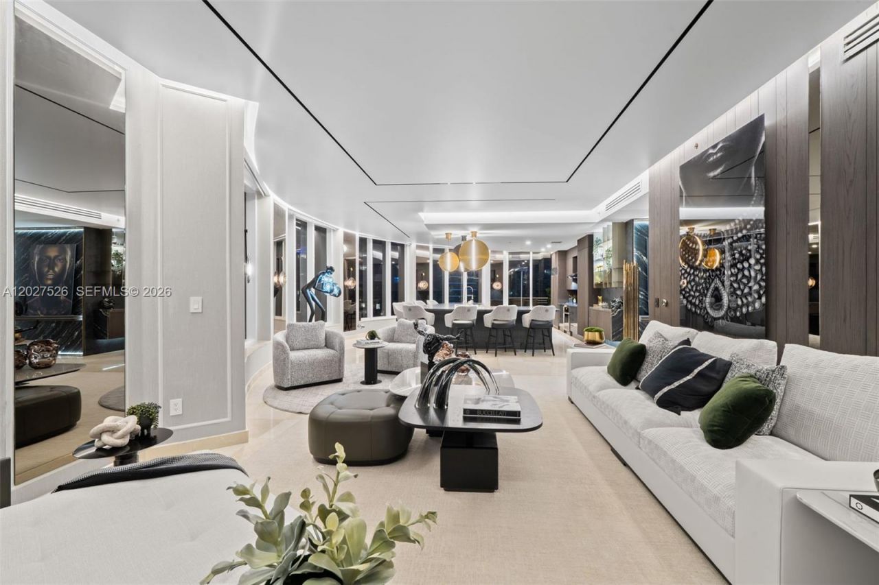 901 Brickell Key Blvd , Unit 3304, Miami, FL 33131 Photo