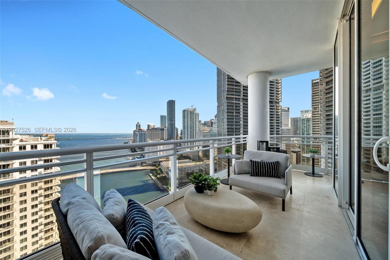901 Brickell Key Blvd , Unit 3304, Miami, FL 33131 Photo