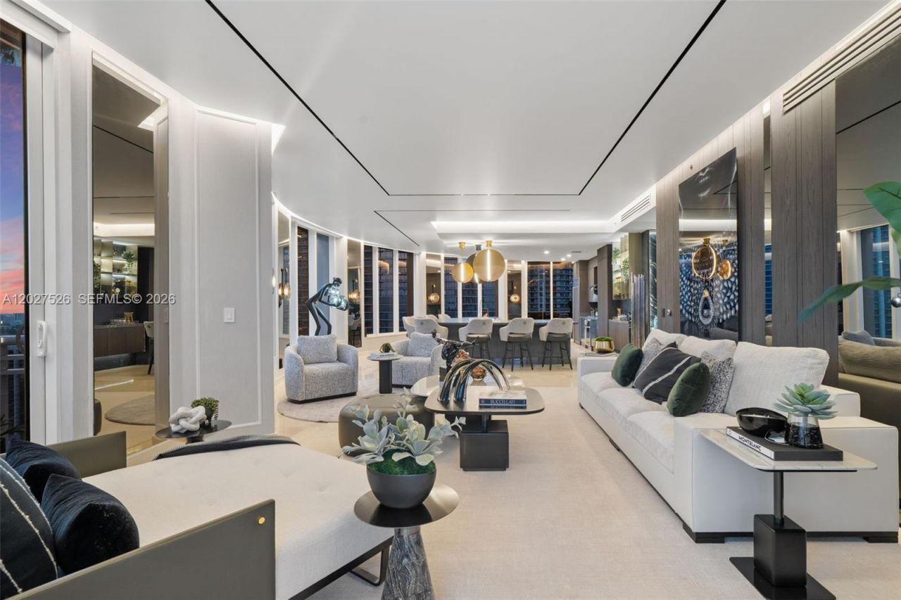 901 Brickell Key Blvd , Unit 3304, Miami, FL 33131 Photo