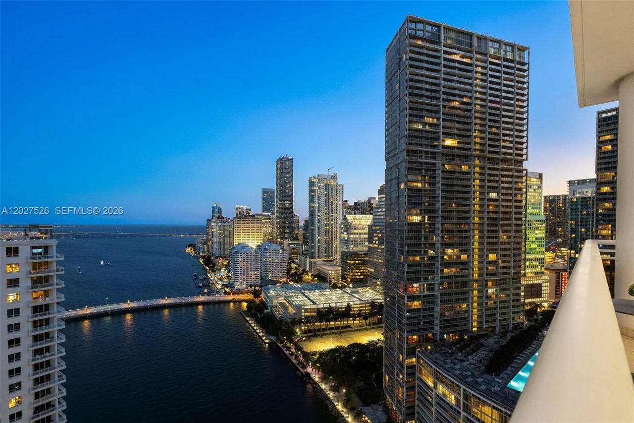 901 Brickell Key Blvd , Unit 3304, Miami, FL 33131 Photo
