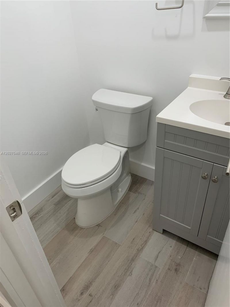 5838 SW 74th Terrace , Unit 118, South Miami, FL 33143 Photo