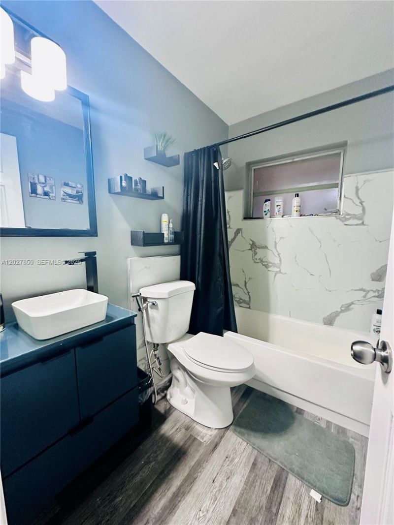 6631 NW 84th St, Tamarac, FL 33321 Photo