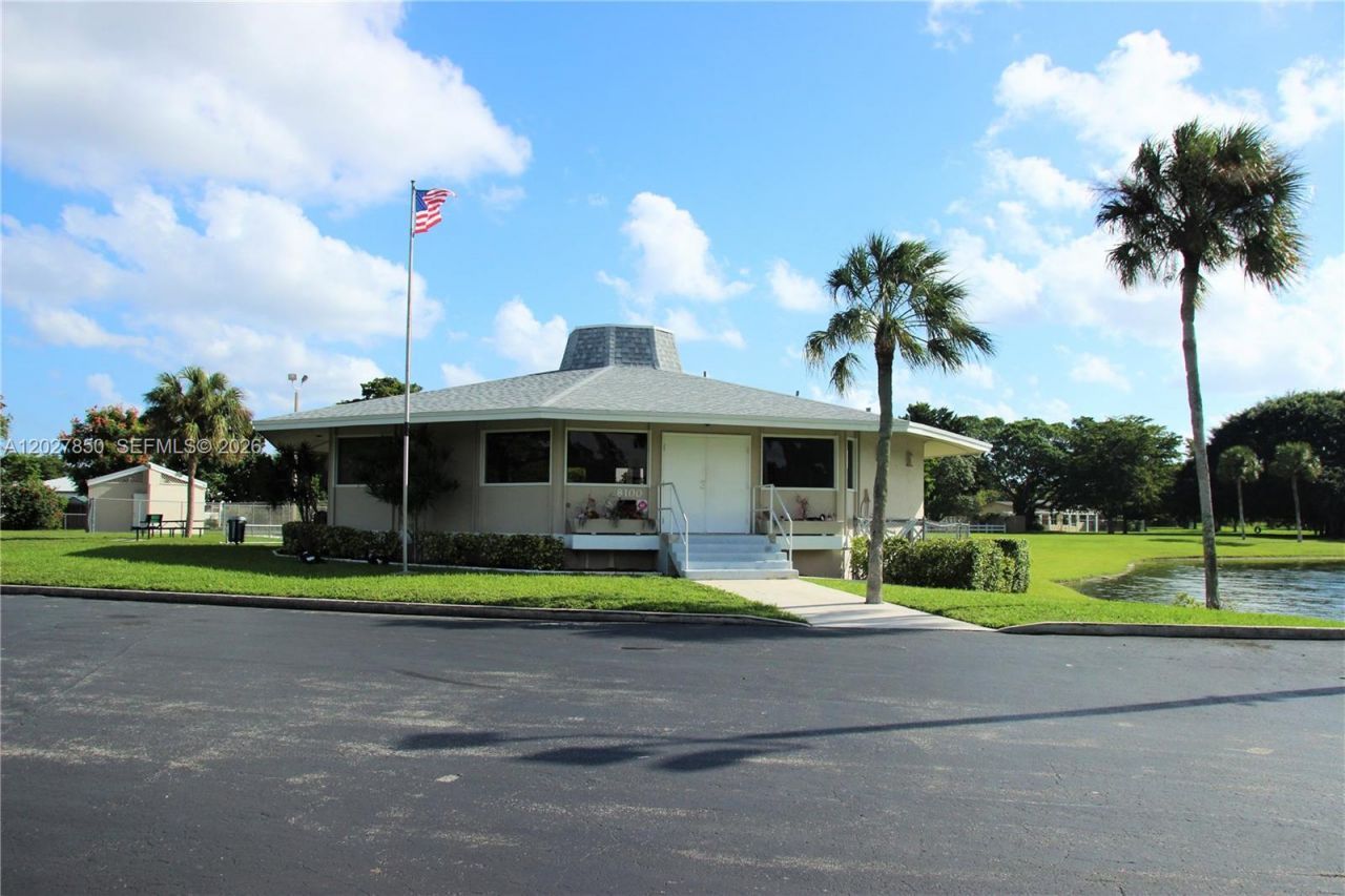 6631 NW 84th St, Tamarac, FL 33321 Photo
