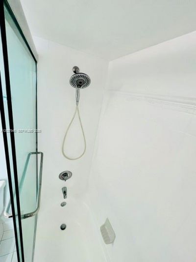 1200 Brickell Bay Dr, Unit 4308, Miami, FL 33131 Photo
