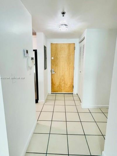 1200 Brickell Bay Dr, Unit 4308, Miami, FL 33131 Photo