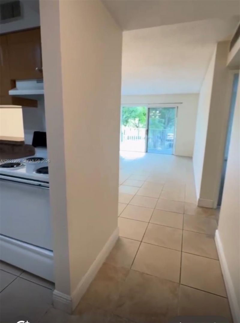 4800 NW 79th Ave , Unit 208, Doral, FL 33166 Photo