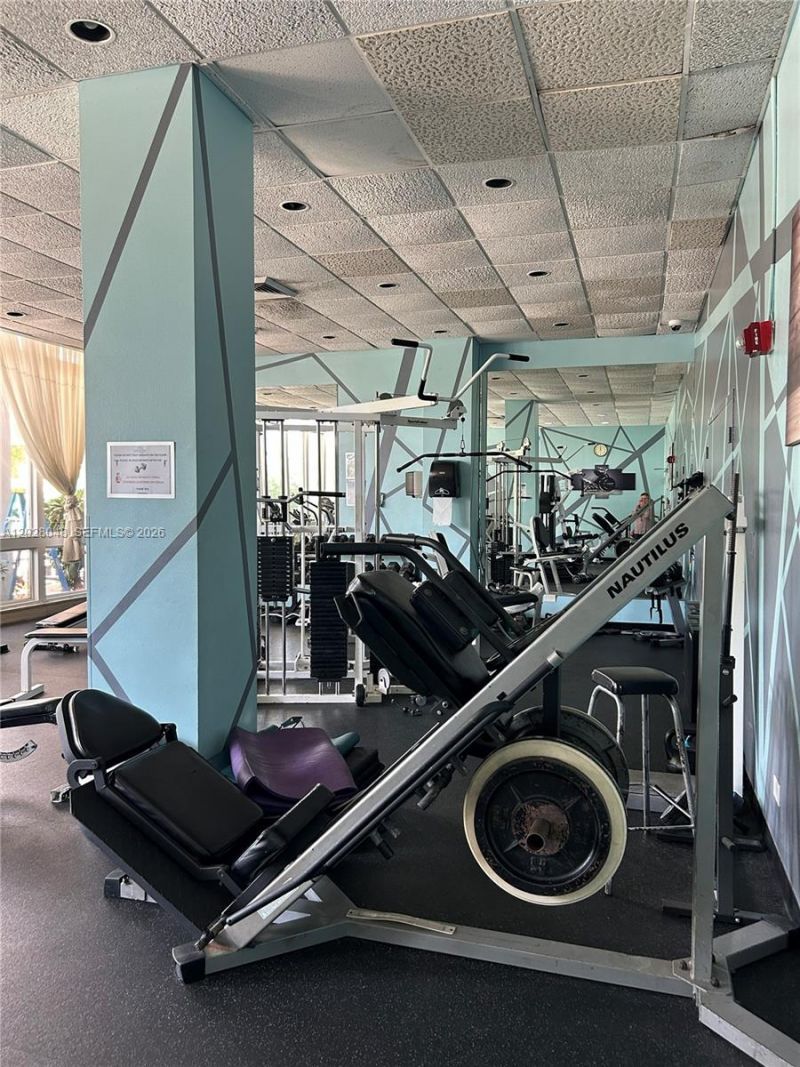 7441 Wayne Ave , Unit 14D, Miami Beach, FL 33141 Photo