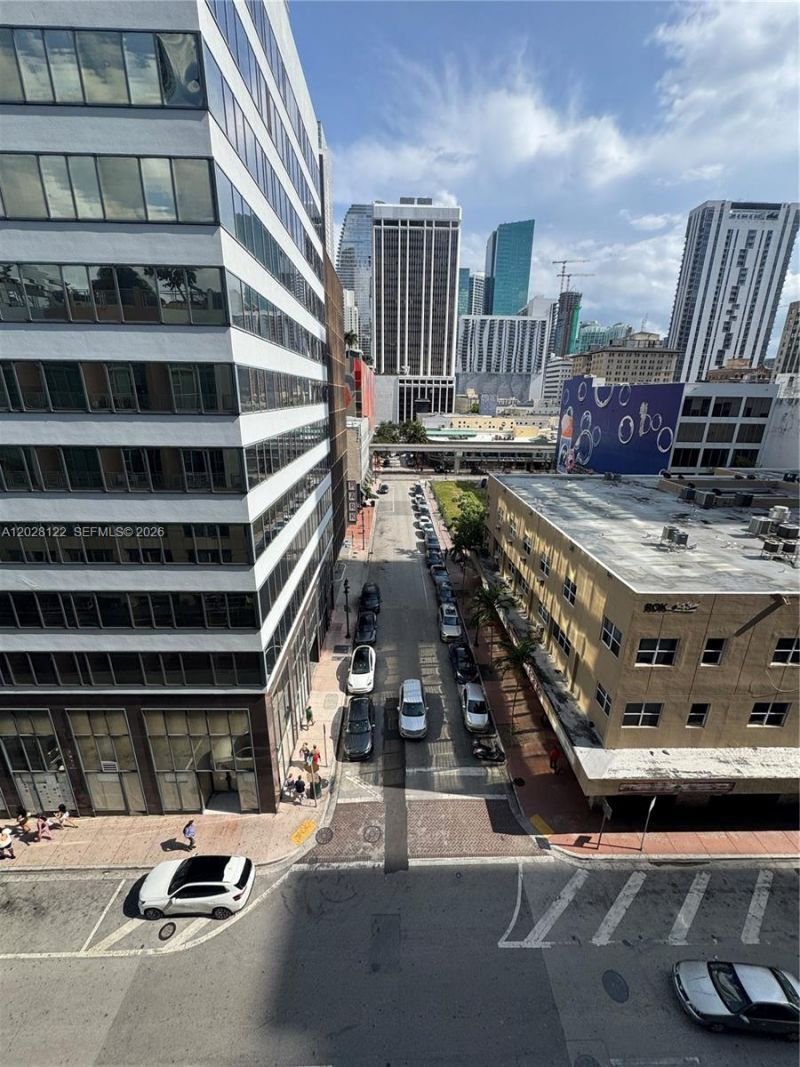 253 NE 2nd St , Unit 621, Miami, FL 33132 Photo