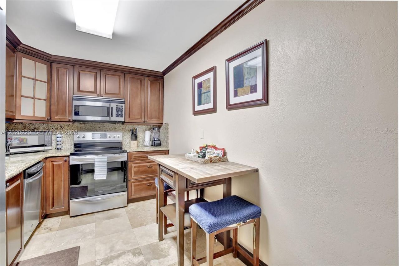 3801 S Ocean Dr , Unit 6Z, Hollywood, FL 33019 Photo