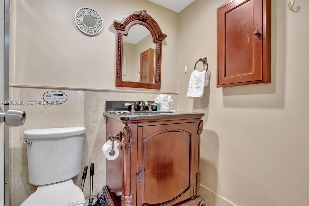 3801 S Ocean Dr , Unit 6Z, Hollywood, FL 33019 Photo
