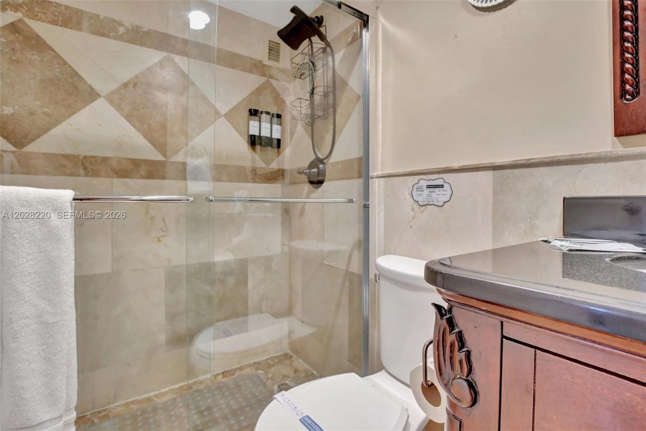 3801 S Ocean Dr , Unit 6Z, Hollywood, FL 33019 Photo
