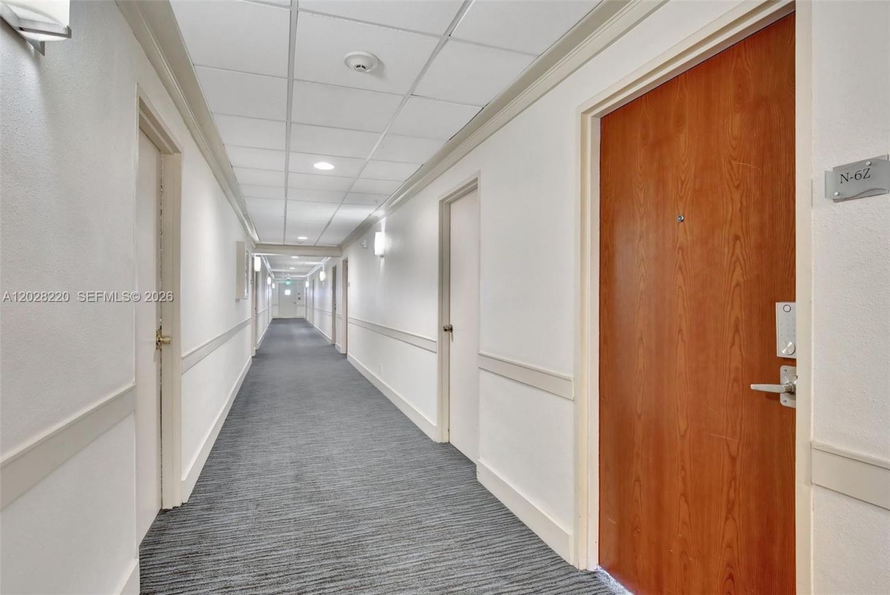 3801 S Ocean Dr , Unit 6Z, Hollywood, FL 33019 Photo